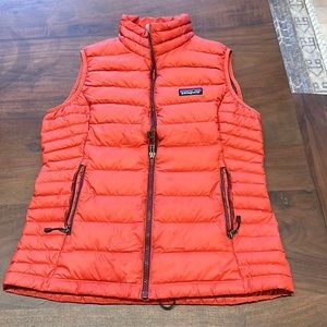 Patagonia size s orange vest